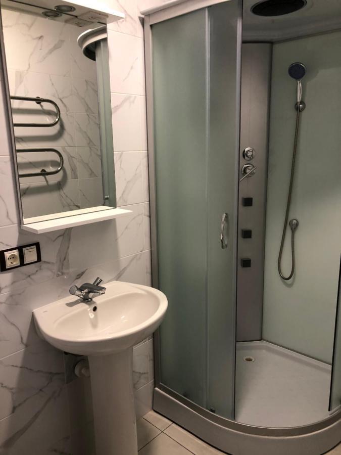 Апартаменты Luxflats Ровно Экстерьер фото